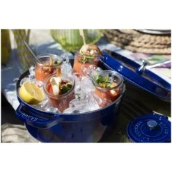 Staub Cocotte 28 Cm, Rond(e), Bleu Intense, Fonte 12 Staub Cocotte 28 Cm, Rond(e), Bleu Intense, Fonte -Staub Soldes Boutique 000008184