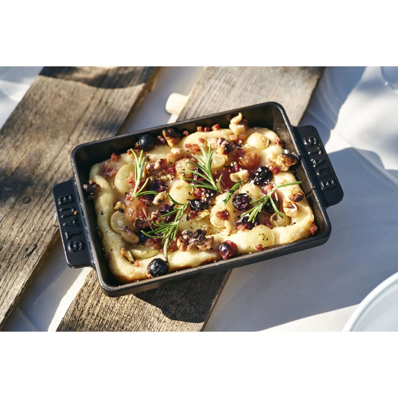 Staub Plat Empilable 18 X 11 Cm, Fonte 3 Staub Plat Empilable 18 X 11 Cm, Fonte – Image 2