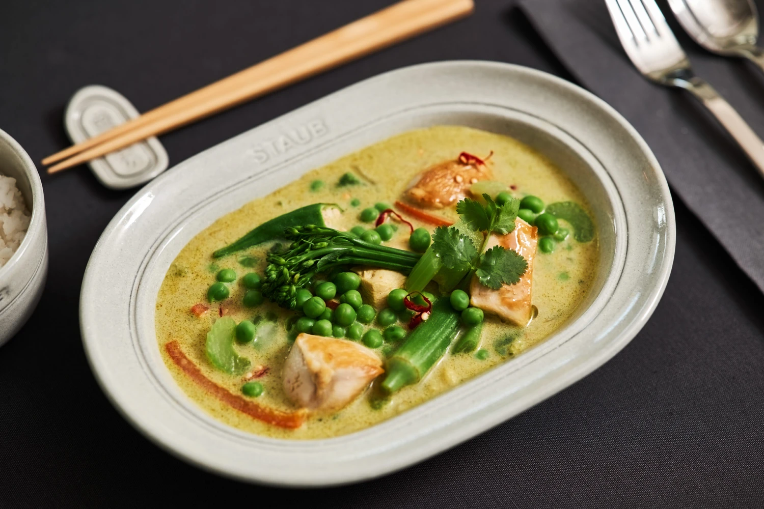 Plat Oval Staub New White Truffle 4 Plat Oval Staub New White Truffle â Image 2