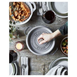 Staub Cocotte 24 Cm, Rond(e), Gris Graphite, Fonte 11 Staub Cocotte 24 Cm, Rond(e), Gris Graphite, Fonte -Staub Soldes Boutique 750030969